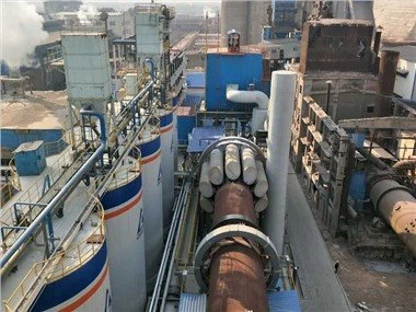 Jemný práškový kalcinovaný oxid hlinitý